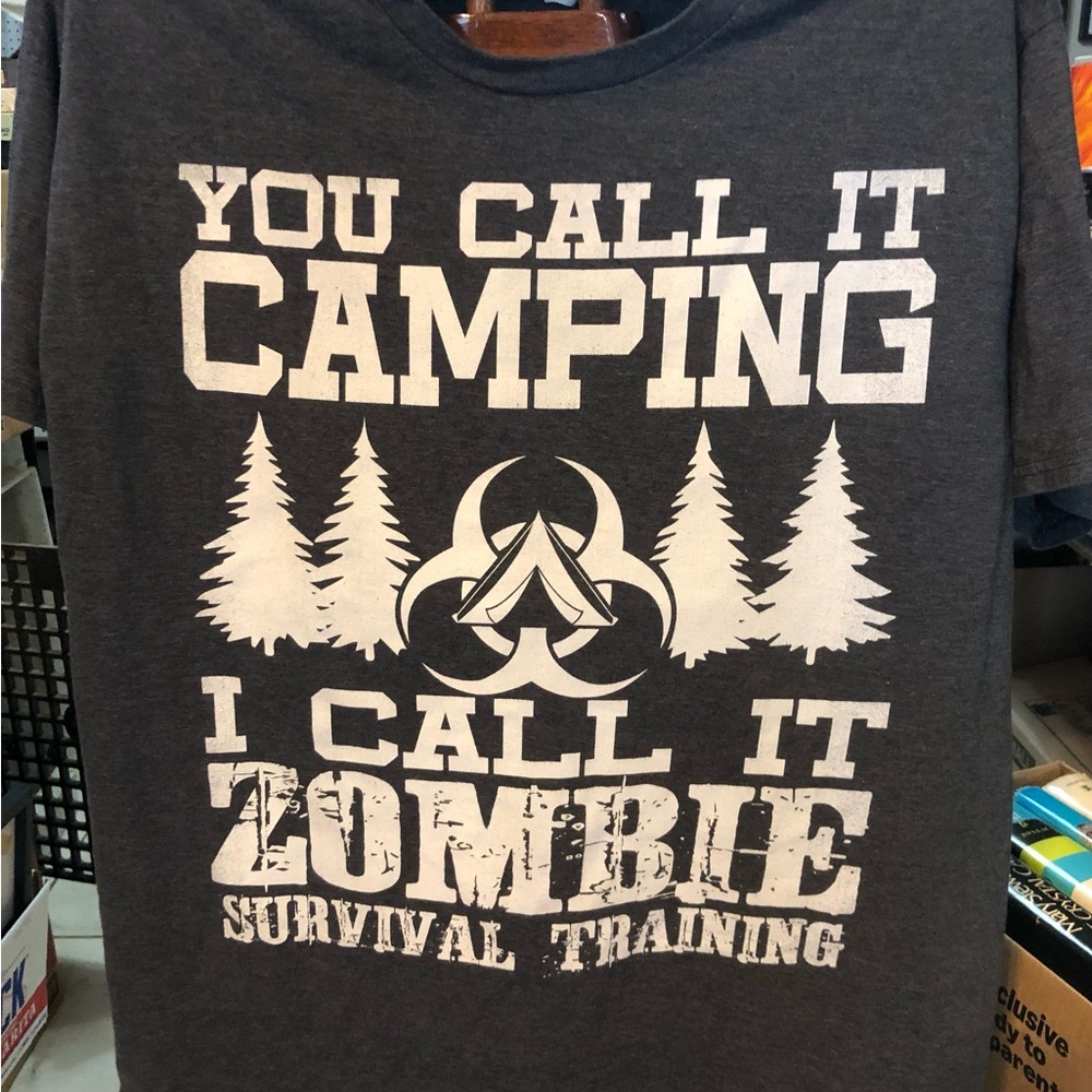 Camping Zombie Survival Gray Graphic Men's T-Shirt